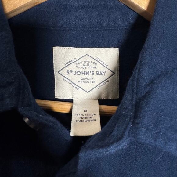 Bundle 2 Men’s Shirts M – Lands’ End Fleece Flannel & St. John’s Bay Navy - Picture 8 of 8